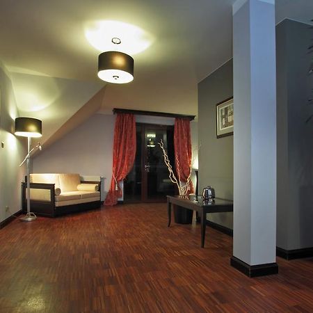 Maranello Villa Otwock Dış mekan fotoğraf